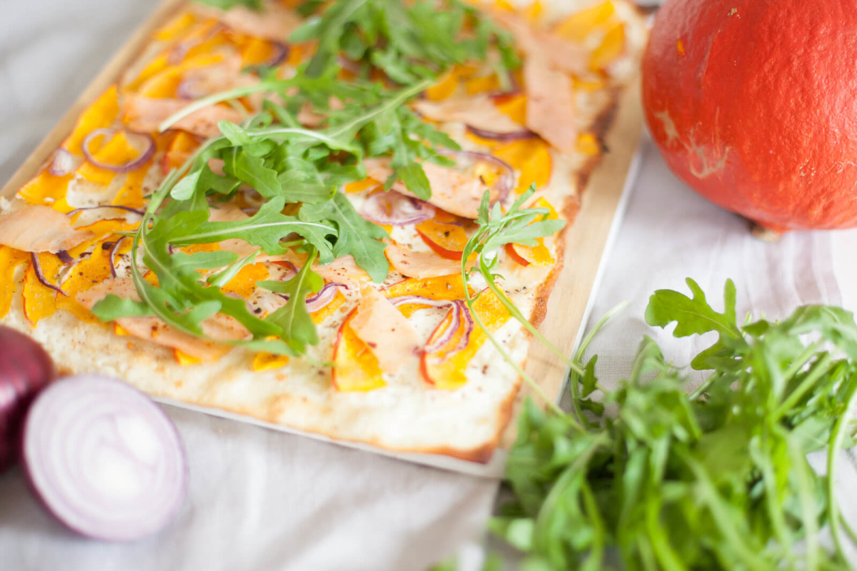 Freuriger Kürbis-Flammkuchen