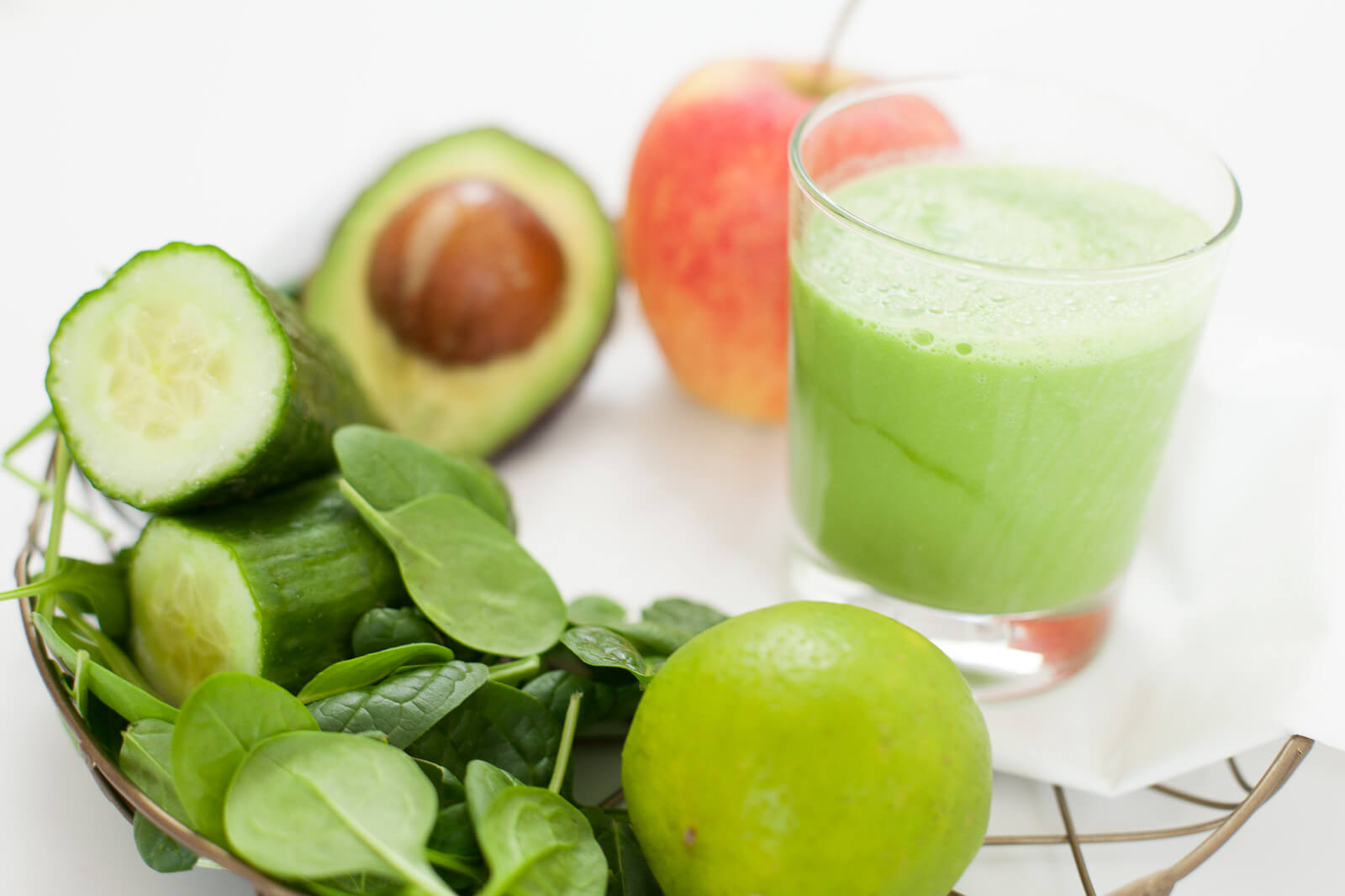 Regenerations-Booster: ein wirklich grüner Smoothie Regenerations-Booster: ein wirklich grüner Smoothie