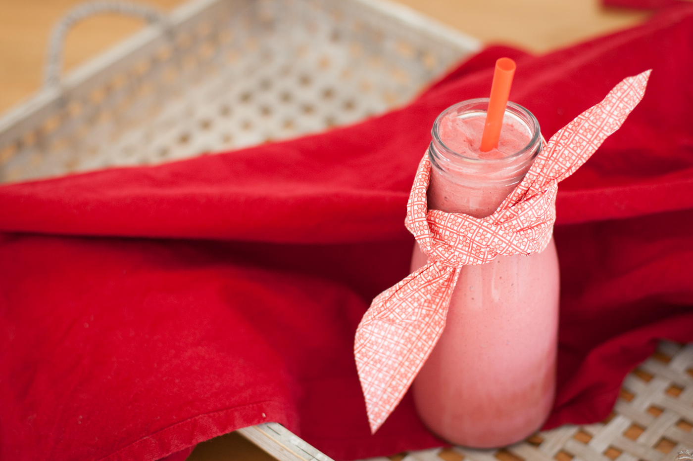Pflaume trifft Rote Beete: unser neuer Smoothie-Liebling Pflaume trifft Rote Beete: unser neuer Smoothie-Liebling