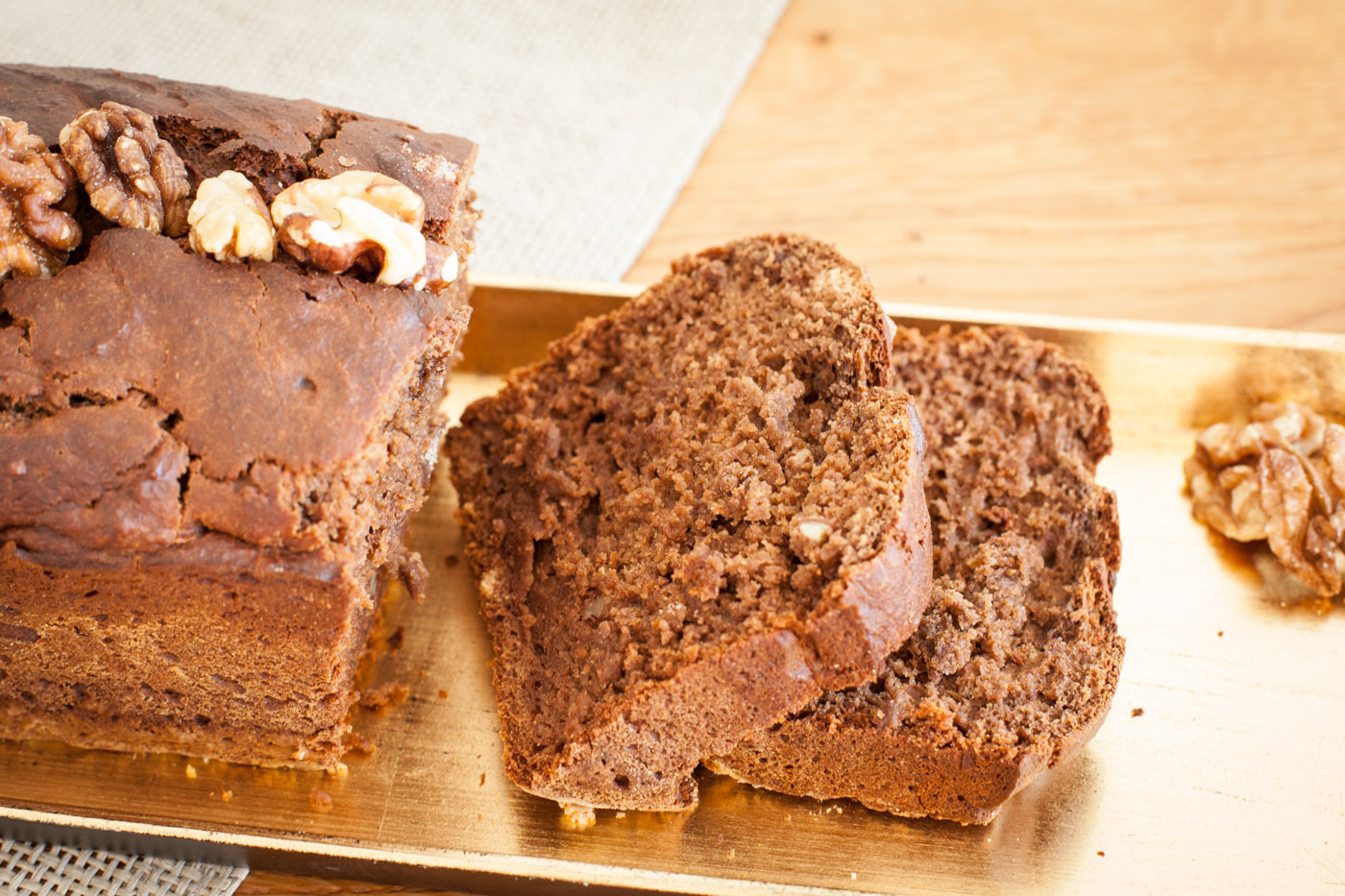 Indian Summer Feeling: kanadisches Bananenbrot mit Walnüssen Indian Summer Feeling: kanadisches Bananenbrot mit Walnüssen