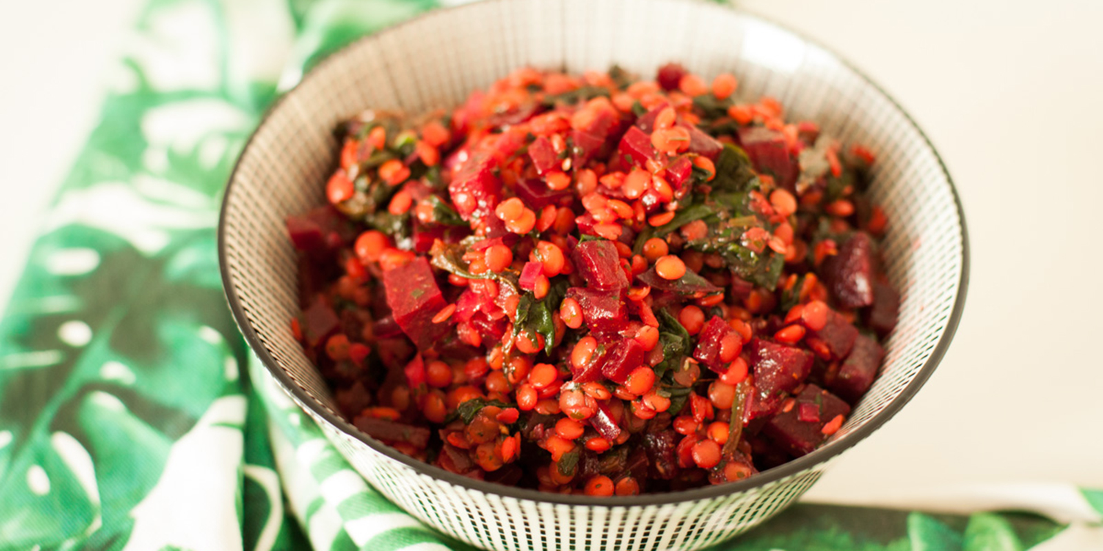 Rot ist Trumpf: Rote Beete-Linsensalat Rot ist Trumpf: Rote Beete-Linsensalat